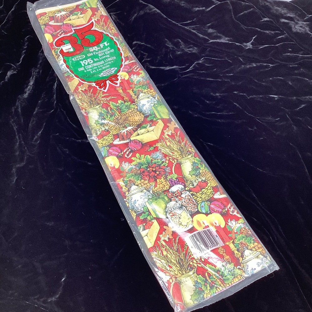 Vintage Cleo Wrap Gift Wrap Wrapping Paper Gibson Festive Holiday Wrap NOS